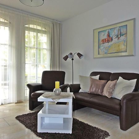 3 Zimmer Ferienwohnung Haus Meeresblick Mit Meerblick A005 Mit Suedterrasse Und Strandkorb 巴贝 外观 照片