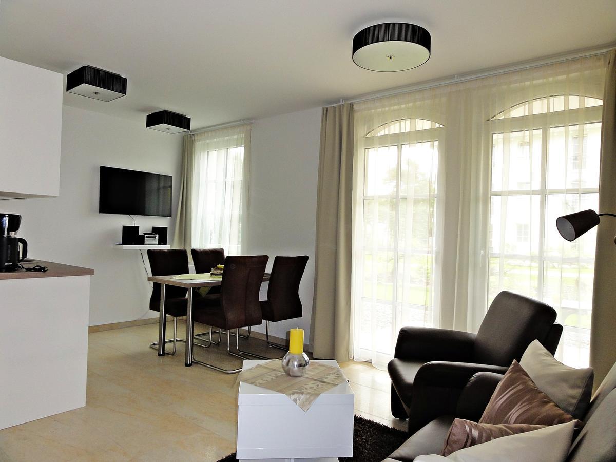3 Zimmer Ferienwohnung Haus Meeresblick Mit Meerblick A005 Mit Suedterrasse Und Strandkorb 巴贝 外观 照片