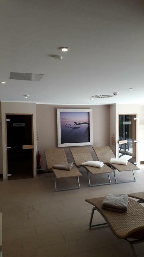 3 Zimmer Ferienwohnung Haus Meeresblick Mit Meerblick A005 Mit Suedterrasse Und Strandkorb 巴贝 外观 照片